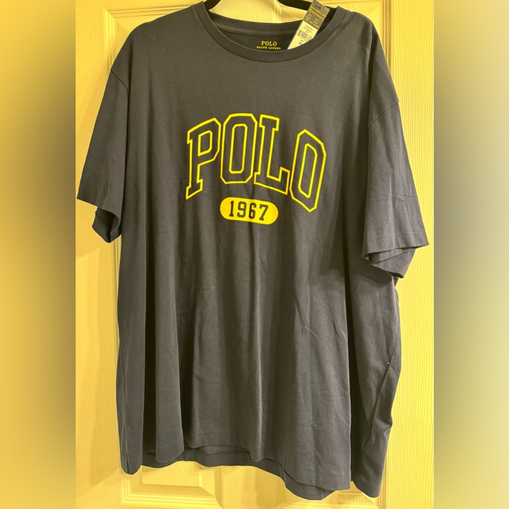 Men’s polo T-shirt size XL new tags